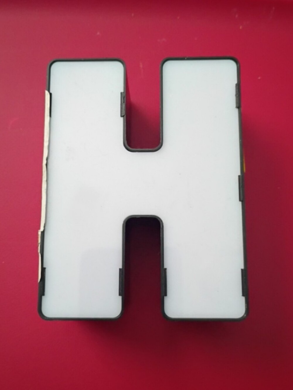 4 Inch Marquee Light "H" 4 Hour Timer 2 AAA Batteries Required- Not Included